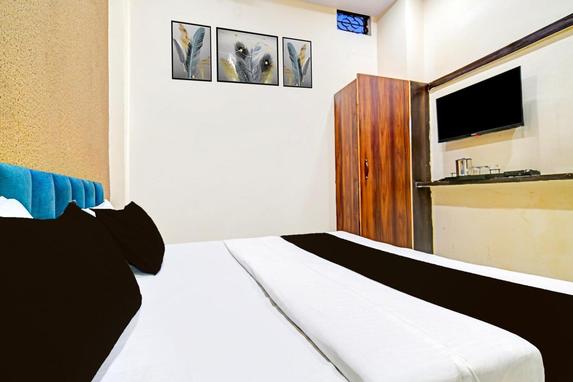 Super Hotel O Hanuman Naka Ujjain Formerly Krishna Palace Buitenkant foto